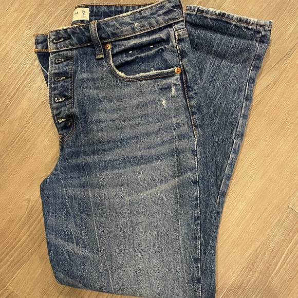 ABERCROMBIE CURVE LOVE JEANS - Picture 2 of 4